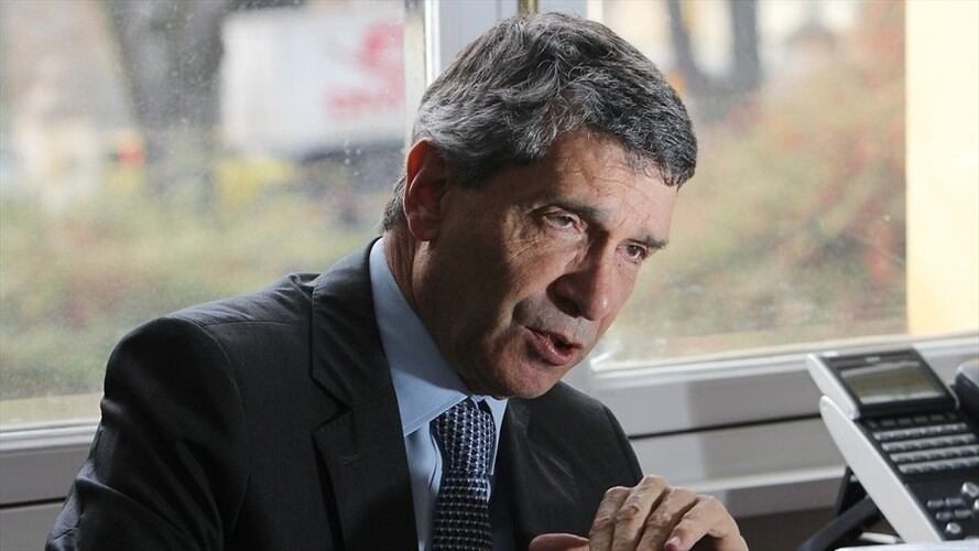 Rafael Pardo habló sobre el proyecto de pequeños cultivadores. Foto: Colprensa