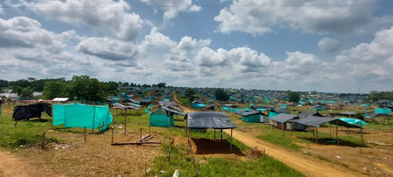 INVASIÓN CASAS CAUCASIA - FOTO CARACOL RADIO