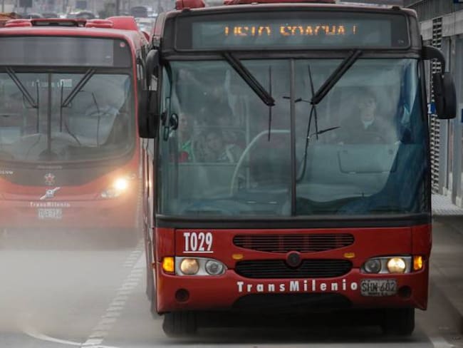 A finales del 2018 iniciará reemplazo de 1.450 buses viejos de Transmilenio