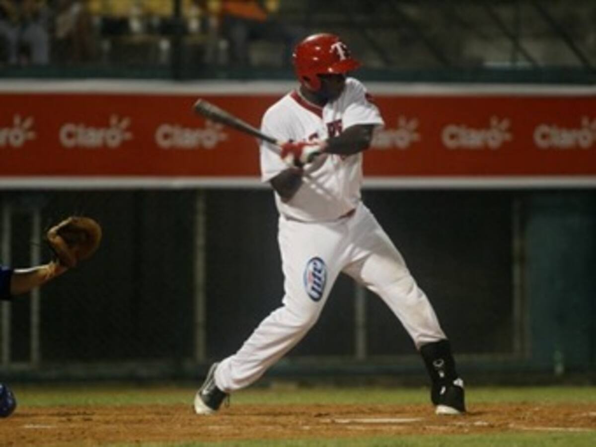 Jesús Valdez y 22 imparables que son récord en el béisbol colombiano