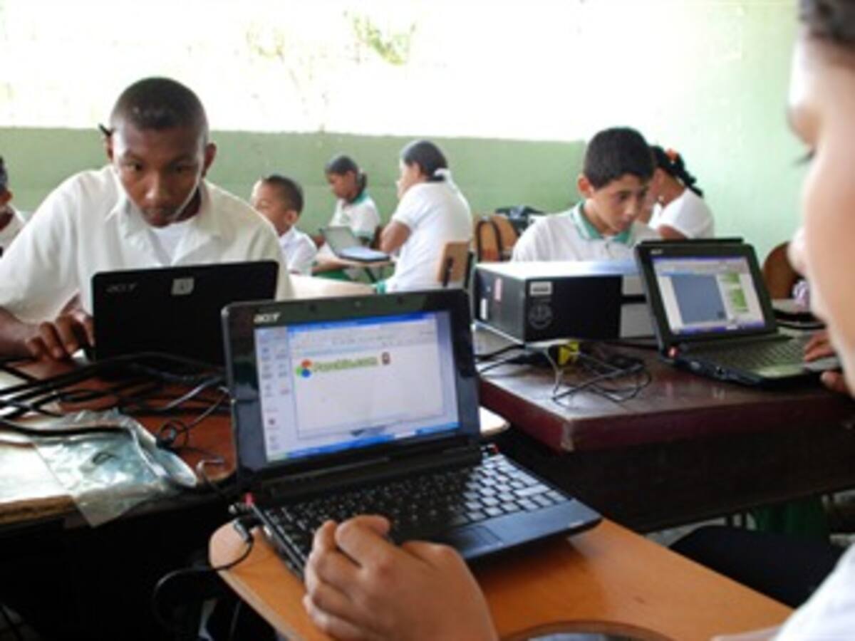 En Caldas se invertirán más de 62.000 millones de pesos para conectividad a internet