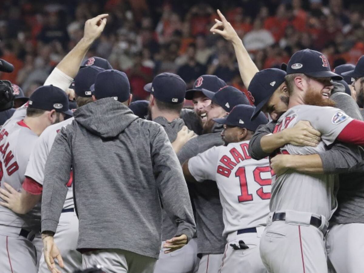 Medias Rojas eliminan a los campeones, Astros, y jugarán la Serie Mundial