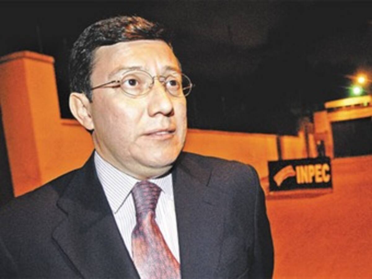 El abogado Ramón Ballesteros fue recluido en los calabozos del DAS