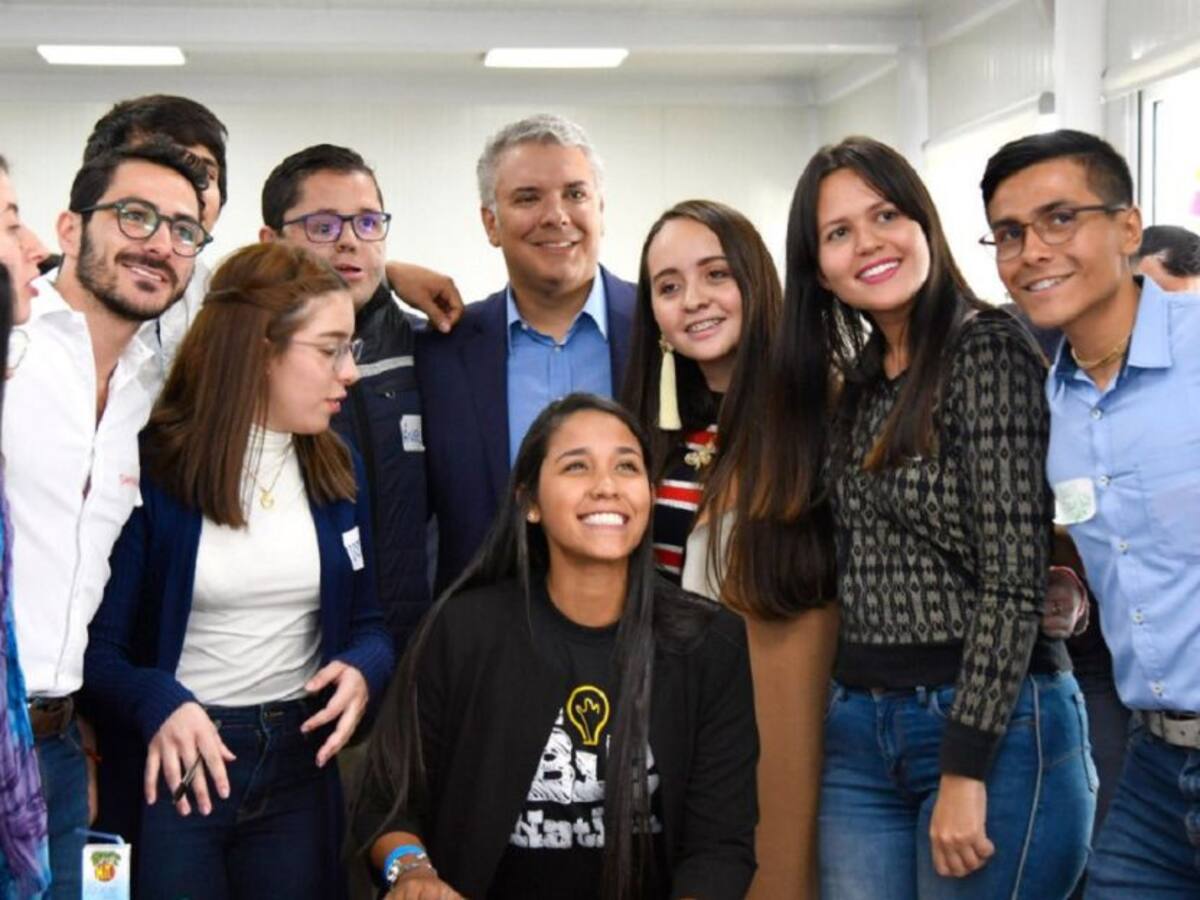 Gobierno planteará política pública con las propuestas de los jóvenes
