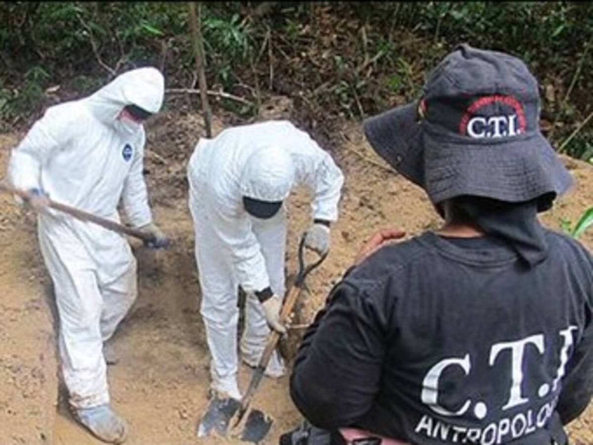 Más de 300 cuerpos de menores han sido exhumados por la Fiscalía