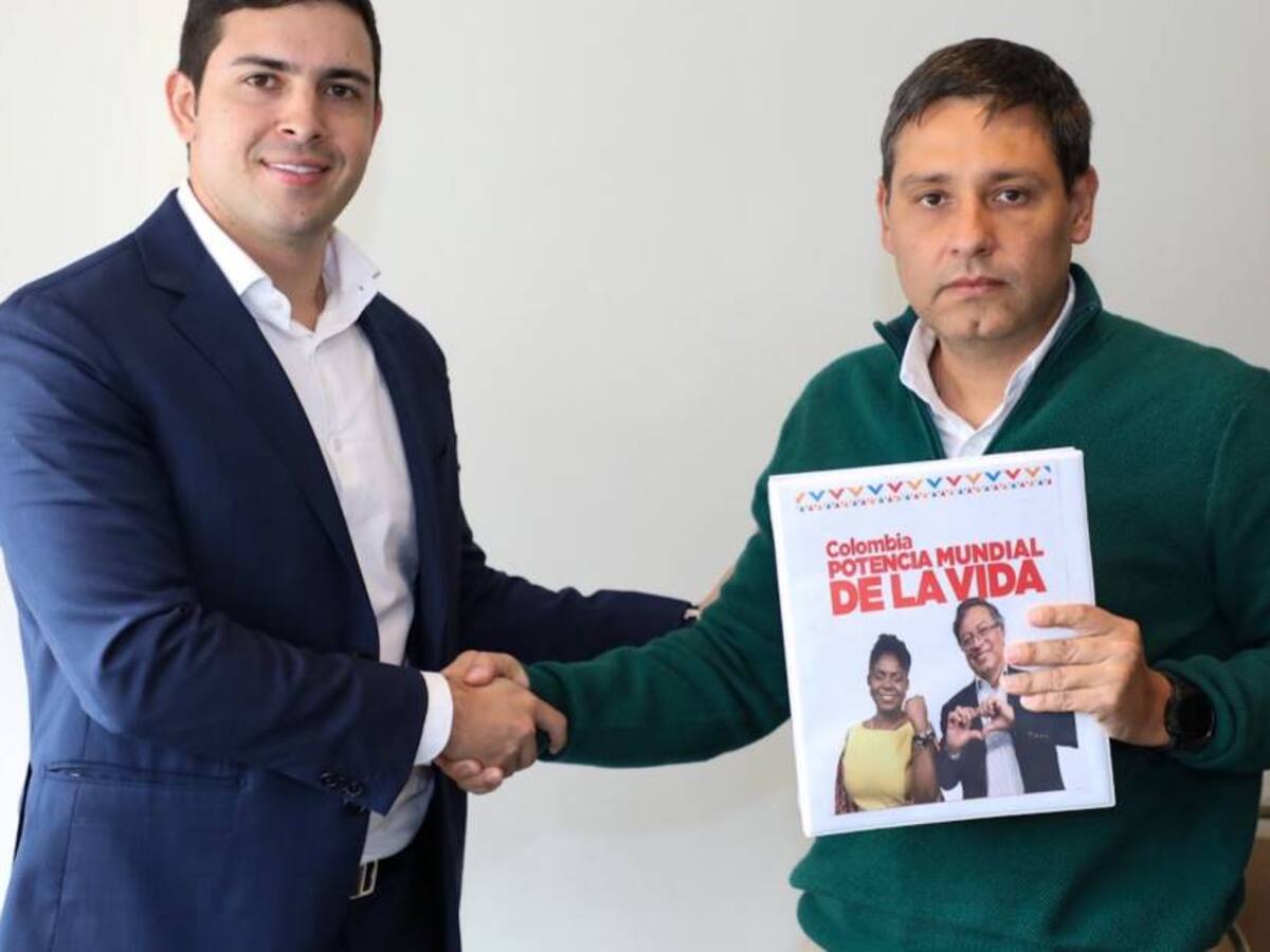 Comité de empalme Antioquia-Petro entregó el informe final