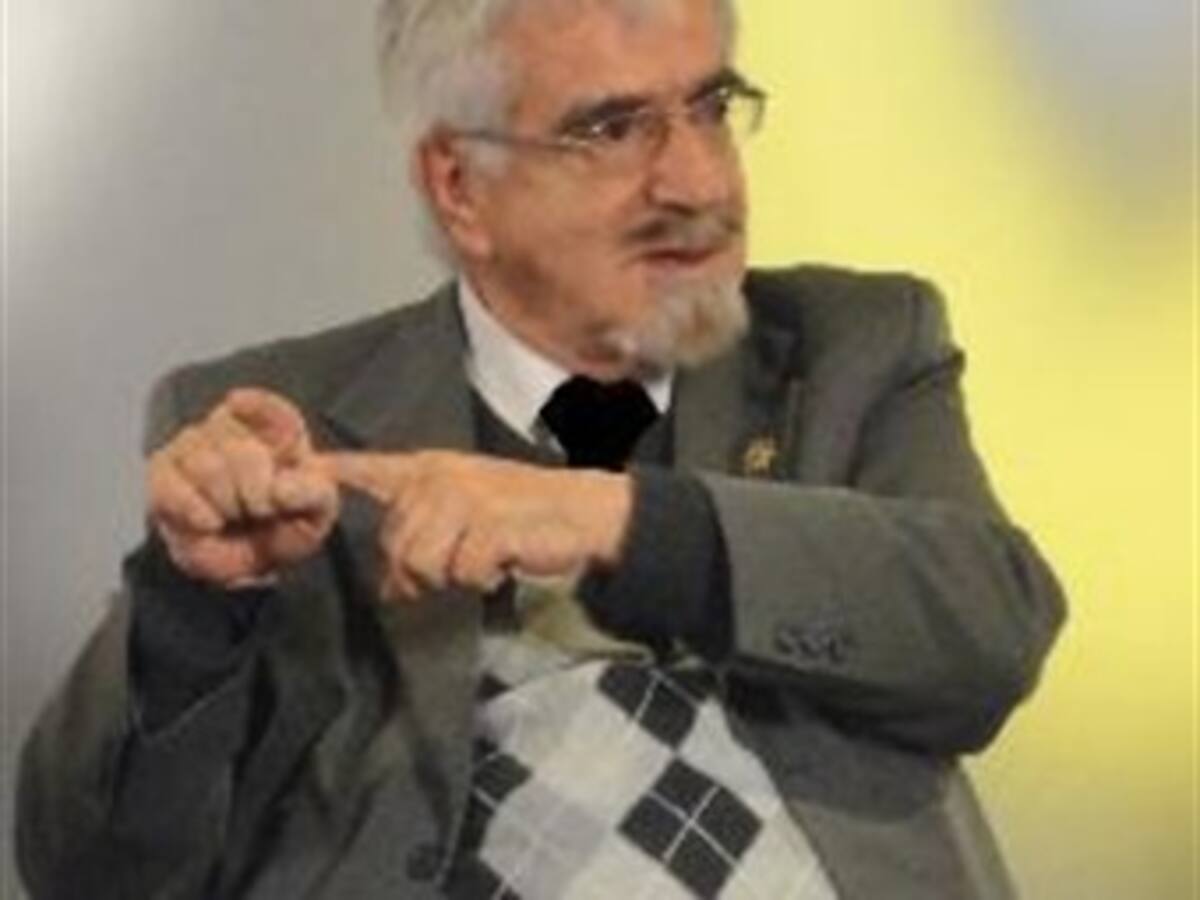 Facultades al presidente para reformar Fiscalía es un "cheque en blanco": Polo