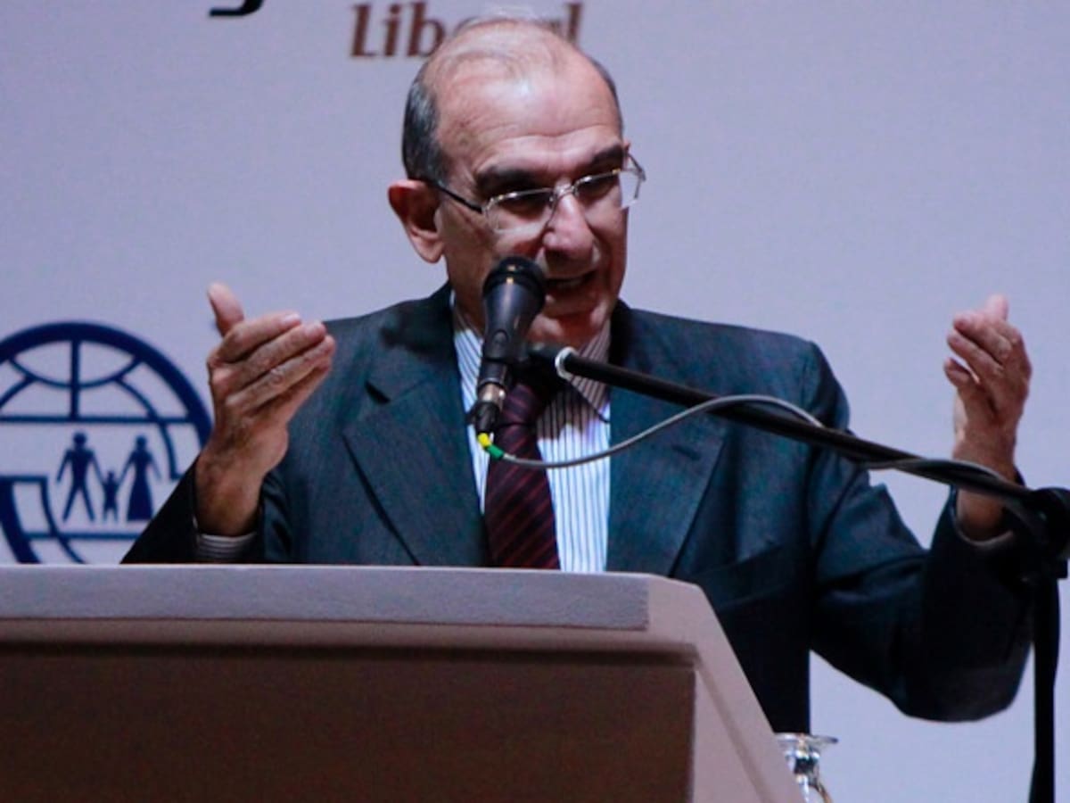 Hoy Humberto de la Calle estará en la Universidad Externado