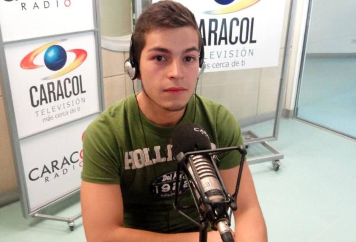 Camilo Delgado, Barítono. Ganador del concurso nacional de canto.