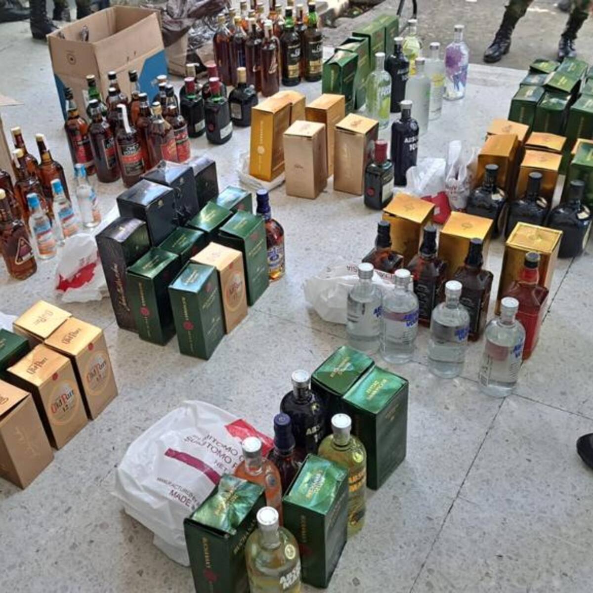Cayeron “Los químicos” fabricantes de licor escocés adulterado