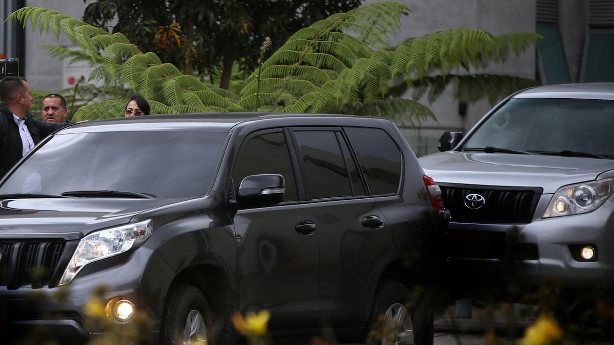 Gobierno suspende licitación de compra de carros blindados y camionetas de uso oficial, tras alerta