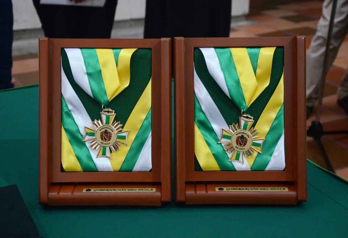 “Queremos destacar a estos héroes, que han trabajado con gran compromiso, que este reconocimiento sirva de estímulo en el cumplimiento de su misión, con la seguridad del beneficio que brindan a todos los ciudadanos” destacó el mandatario de los huilenses.