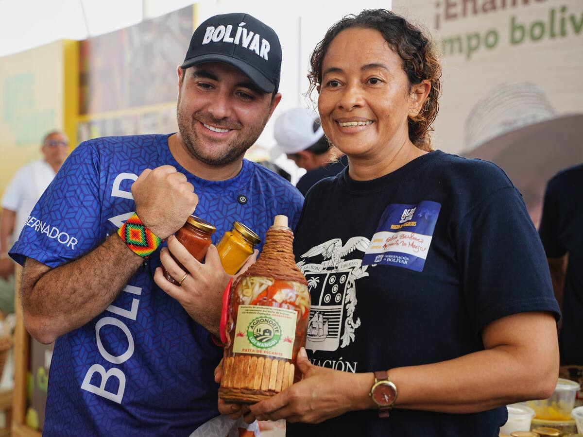 Emprendedores comercializan sus productos en Agro Bolívar 2024