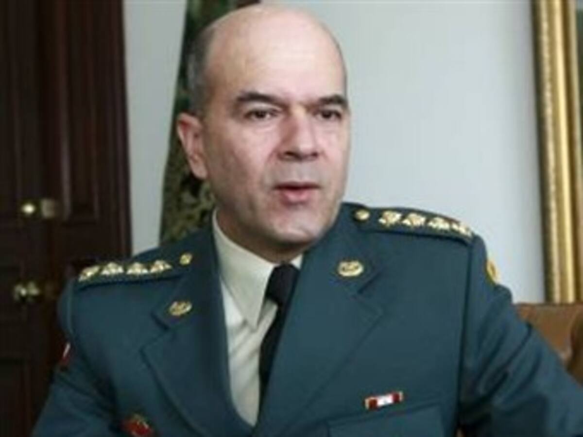 Ejército denuncia que civiles habrían participado en voladura del oleoducto Caño Limón - Coveñas