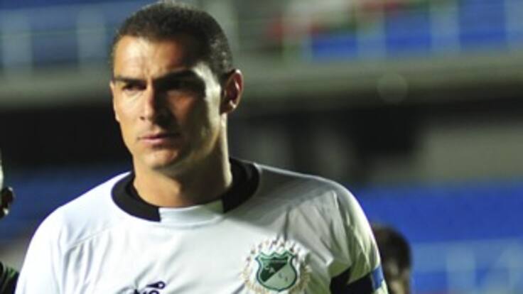 Faryd Mondragón: Hoy en día entreno y compito como un amateur