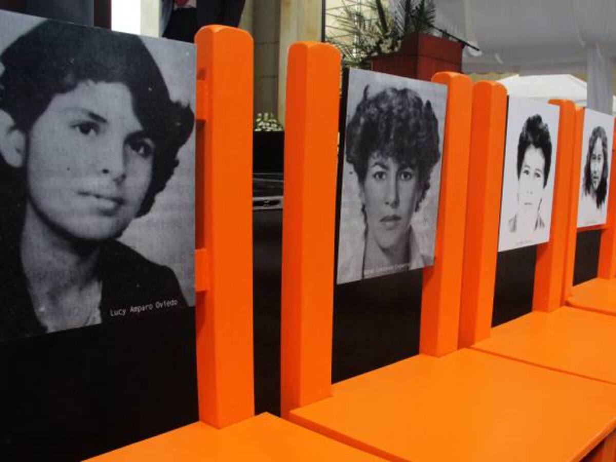 Entregan restos de desaparecida del Palacio de Justicia