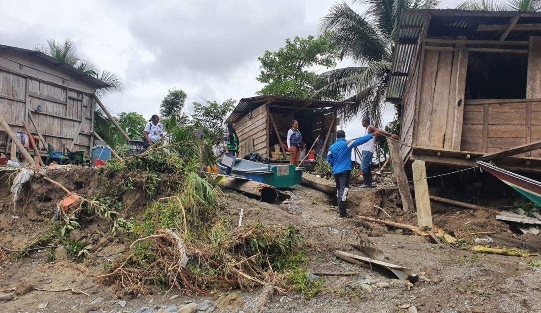 Accidente entre dos embarcaciones en el río Naya