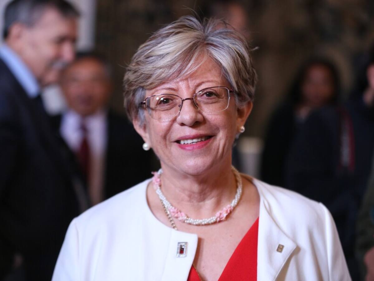 Al Oído: “Presidente Petro: exija renuncia de Concha Baracaldo, es insostenible”