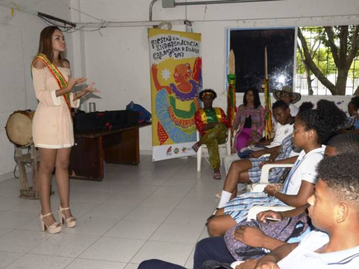 IPCC realiza talleres académicos en torno a lo festivo para estudiantes cartageneros