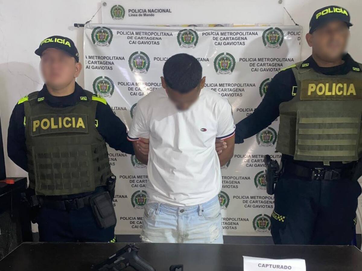 Con una pistola y un revólver capturaron a dos hombres en el sur de Cartagena