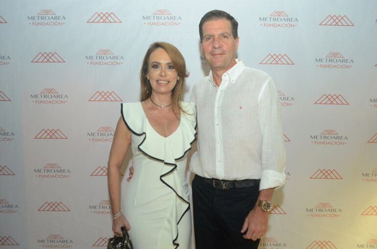 Katya Barrio que fue liberada y el empresario Rodolfo "Fito" Acosta sigue desaparecido.