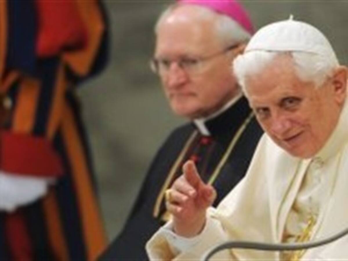 El Vaticano está 'perplejo' por la investigación al presidente de su banco