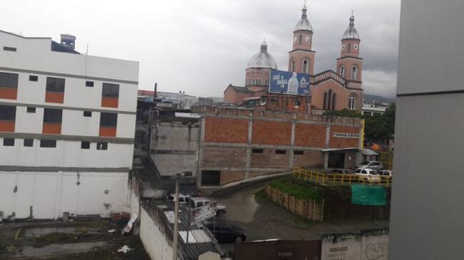 Todos los días Escuche la información local en Caracol Radio 5:45, 6:48, 7:48 y 8:45 a.m.