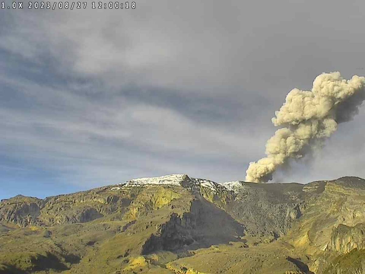 Volcán Nevado del Ruiz: reportan aumento de emisiones de ceniza este fin de semana
