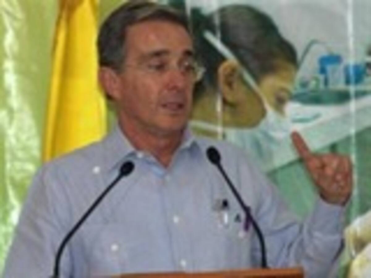 Del regreso del ex presidente Uribe a la política