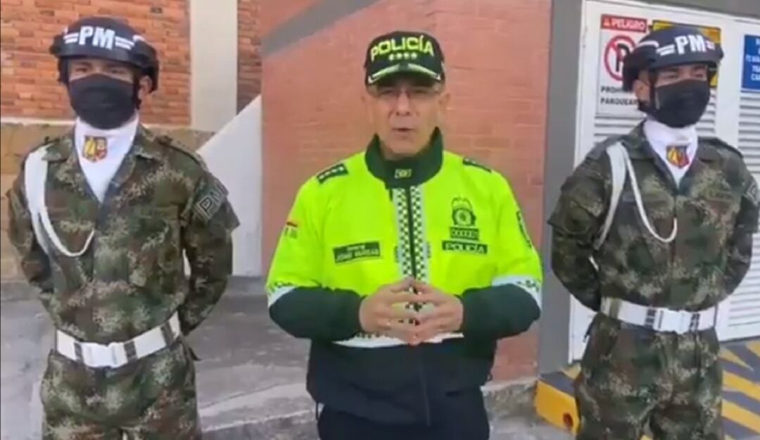 100 millones de recompensa