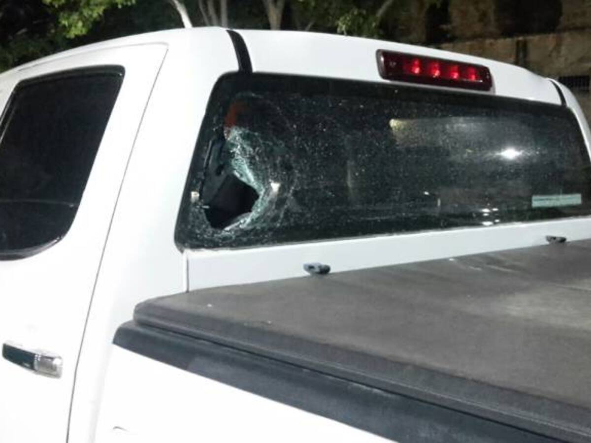 Varias viviendas y vehículos afectados por protestas contra Electricaribe en el sur de Cartagena