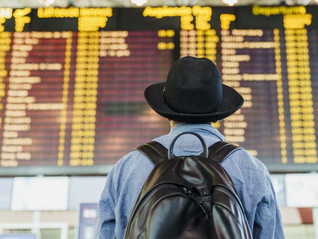 Video: Turista generó caos en aeropuerto por bromear con retrasos de vuelos