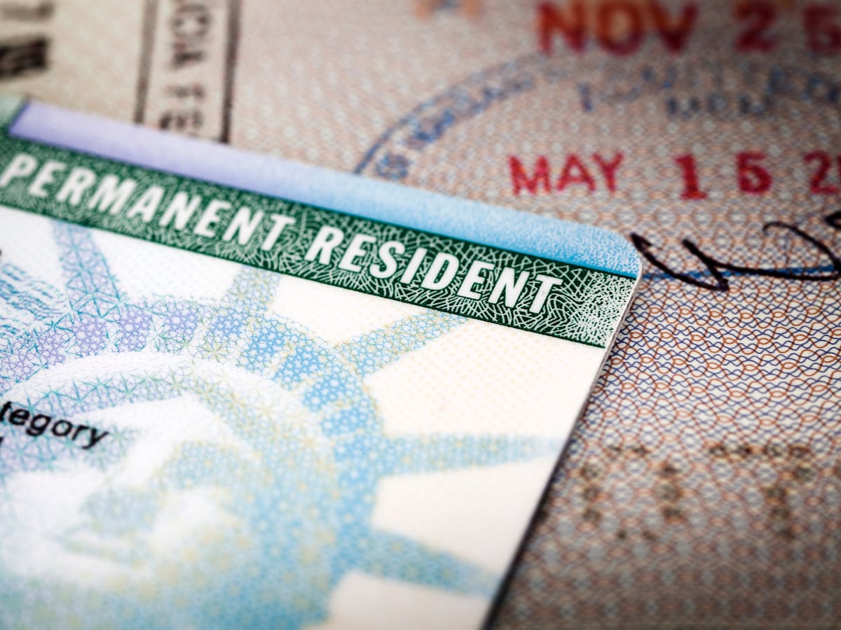 Requisitos para solicitar la green card en 2024: Paso a paso para el trámite