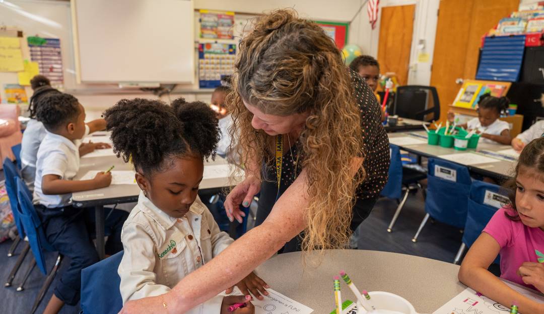 Escasez de profesores en EE.UU. amenaza con retrasar inicio de nuevo año escolar. Foto: Getty