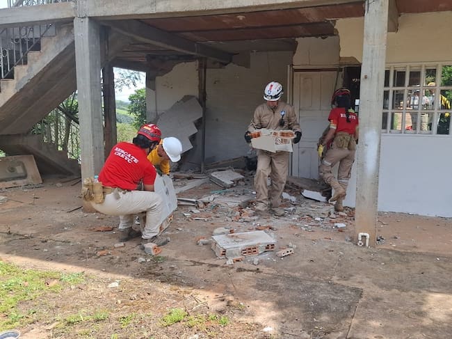Cuerpo de Rescate Especial Voluntario de Santa Marta apoya misión humanitaria en Cali/ Cortesia