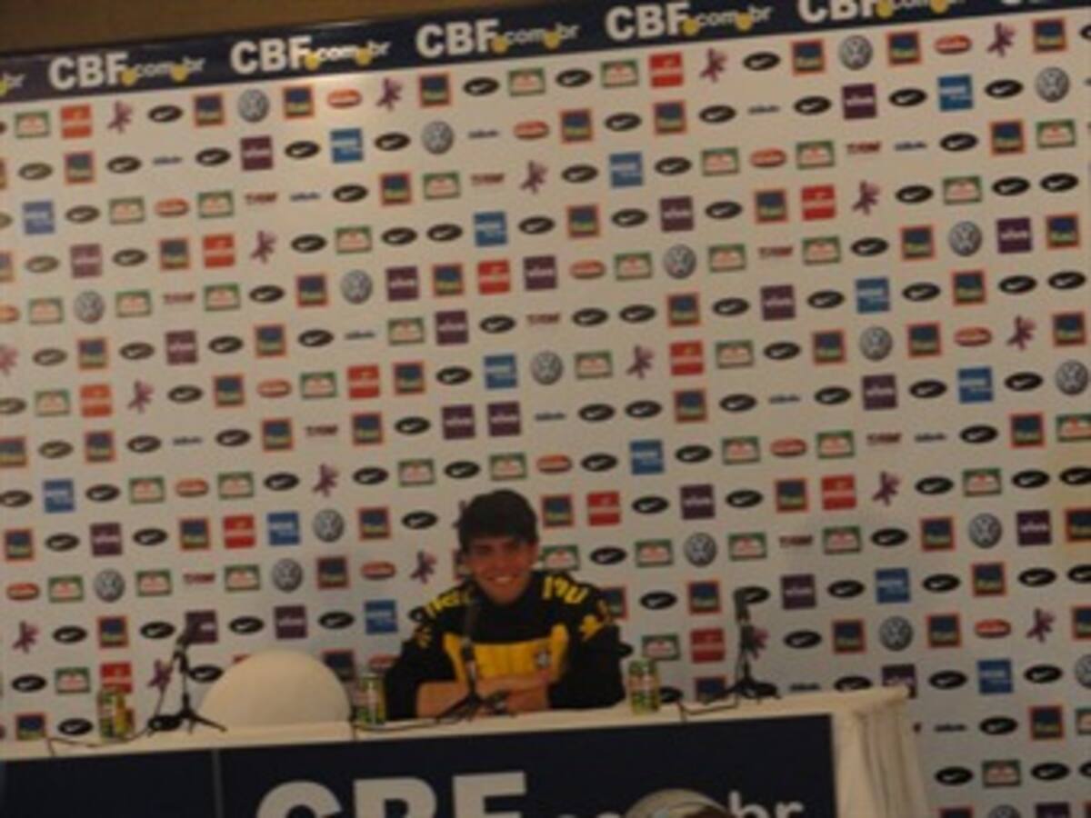 'Brasil es un equipo muy equilibrado', sostiene Kaká