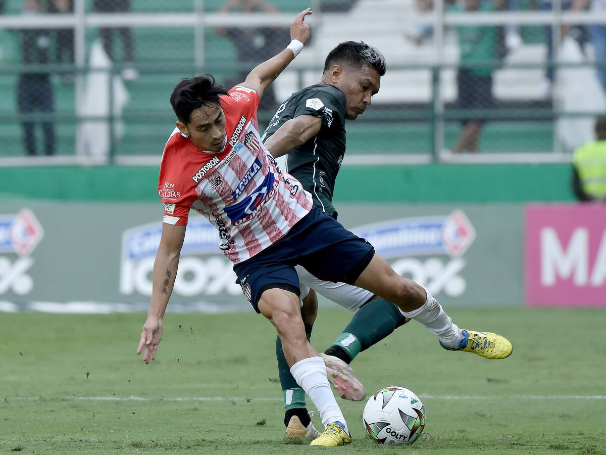 Barrida en el Junior: salen siete jugadores para el próximo año