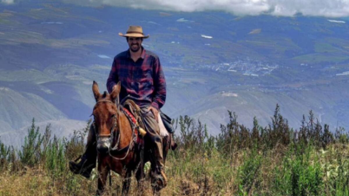 SIMÓN VERGARA HABLA SU TRAVESÍA A LOMO DE MULA POR SUDAMÉRICA