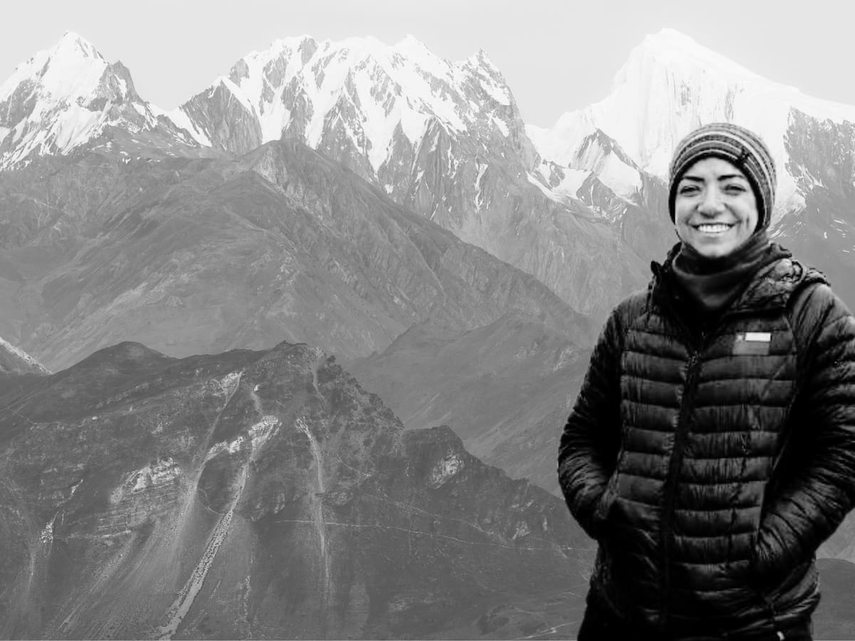 La primera mujer omaní en escalar el Everest muere en una avalancha en Pakistán