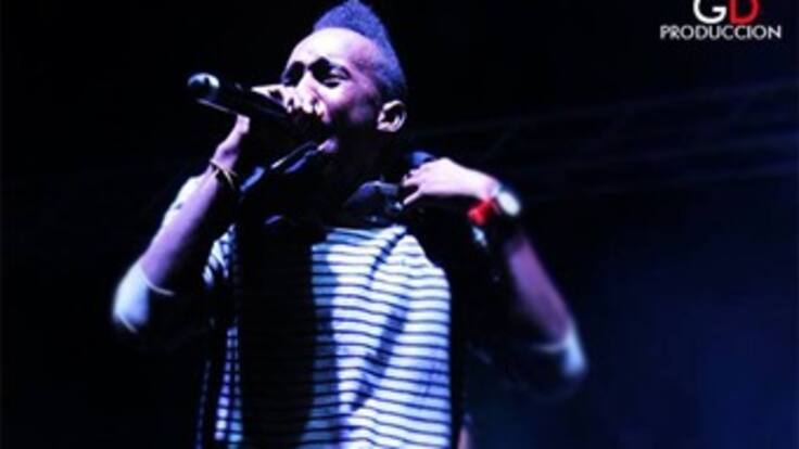 Young F El Prefe y Mini Cromos 2013 en La Ventana de Caracol Radio