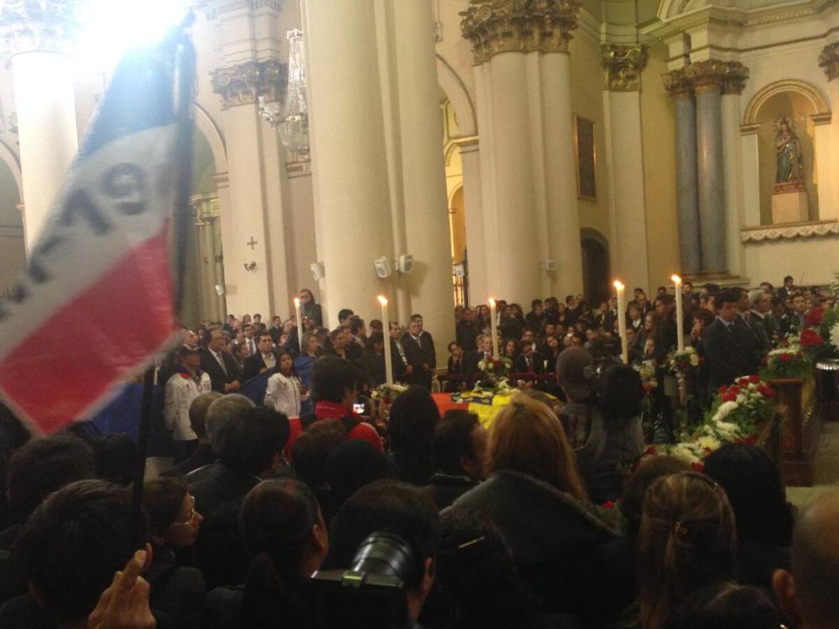 El cuerpo de Guillermo Asprilla fue llevado al cementerio Jardines del Recuerdo en el Norte de la ciudad.