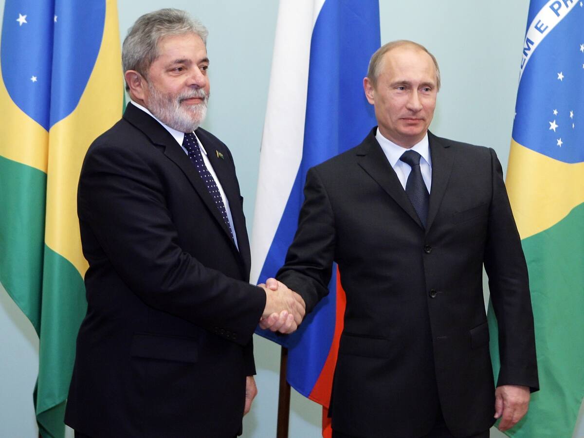 Lula da Silva y Vladimir Putin conversaron telefónicamente para fortalecer los BRICS