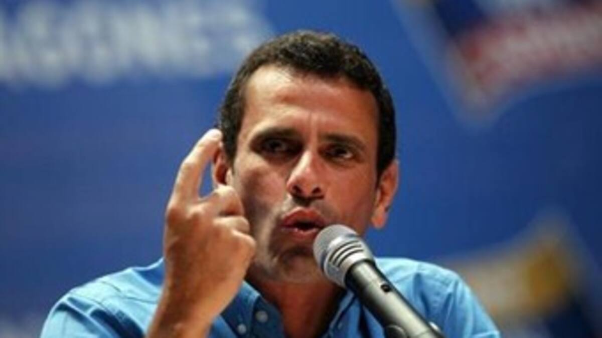 Capriles dice que la elección en Venezuela es "entre el futuro o el pasado"