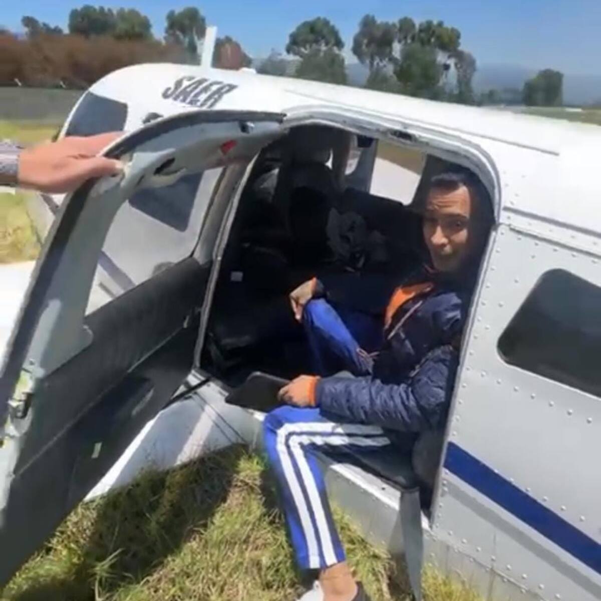 Jhon Alex Castaño tras accidente en Paipa: “Gracias a Dios estamos vivos”