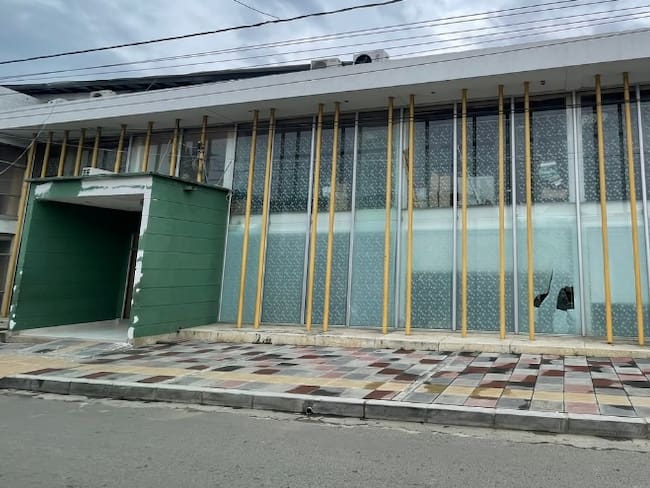 Alcaldía de Guachené y Estación de Policía fueron atacadas en medio de asonada