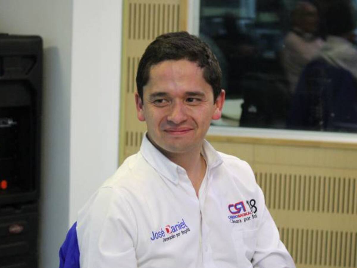 Me comprometo a no recibir esquema de seguridad: López