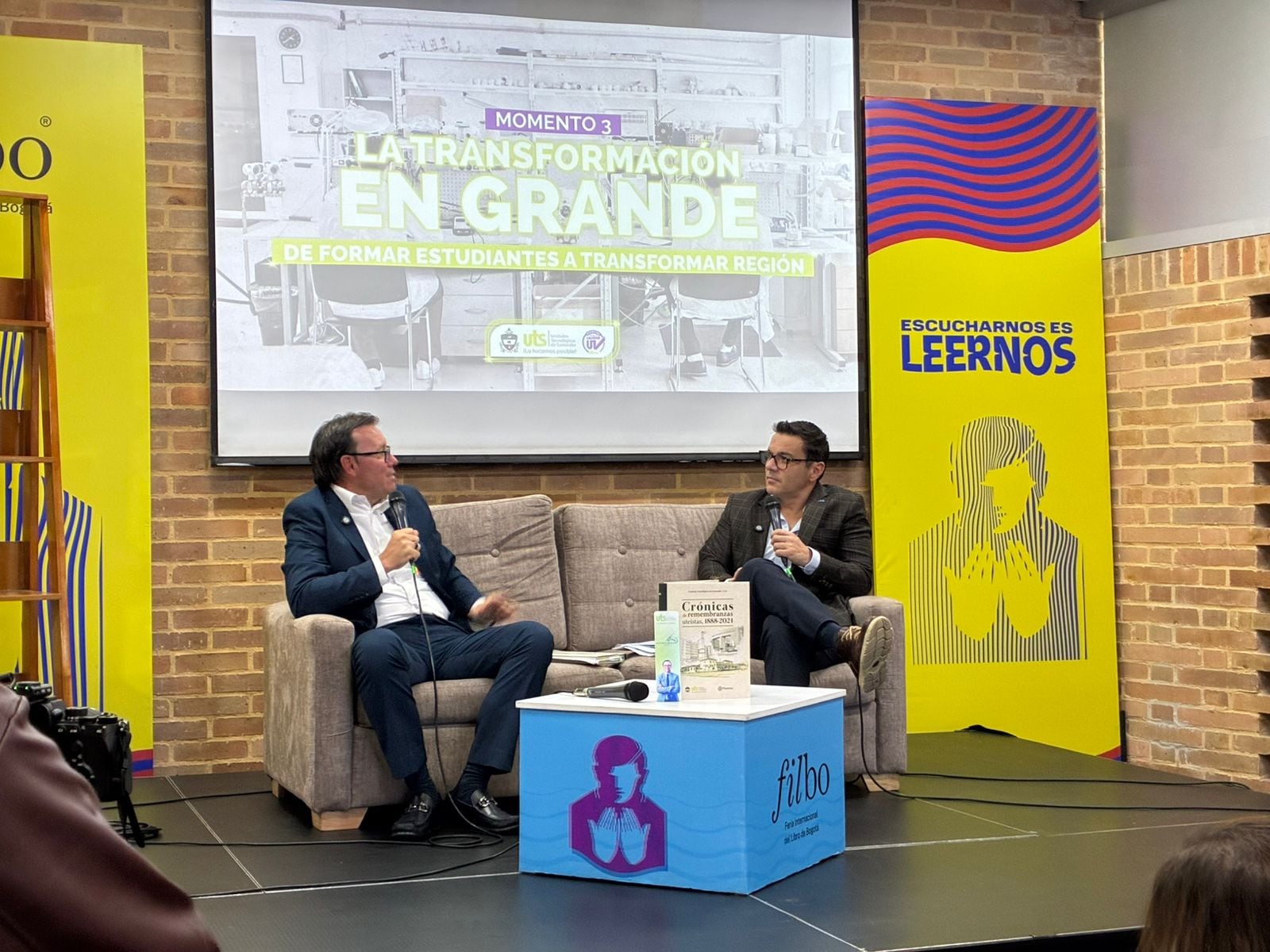 UTS lanza en la FILBo ‘Crónicas de remembranzas uteístas’