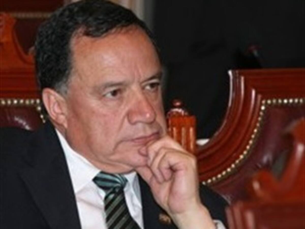 'El odio no conduce a buen puerto', le dice Enríquez Maya a Pastrana