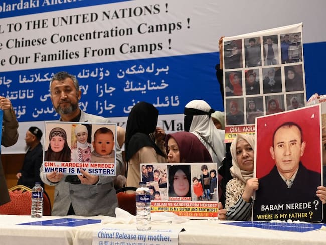 Integrantes de la minoría uigur piden saber el paradero de sus familiares