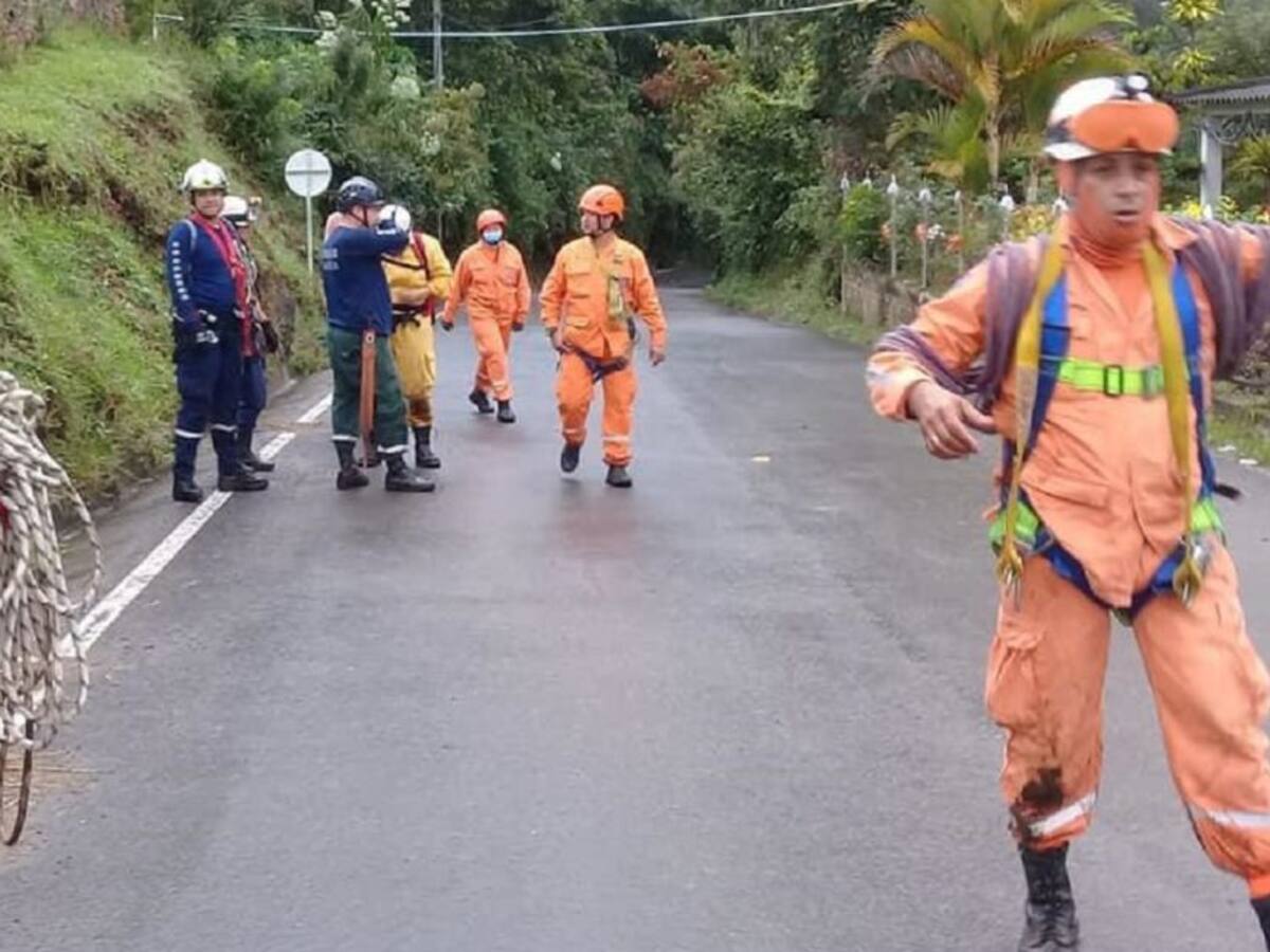 Organismos de socorro de Anserma y Guática, buscan cuerpo de una mujer